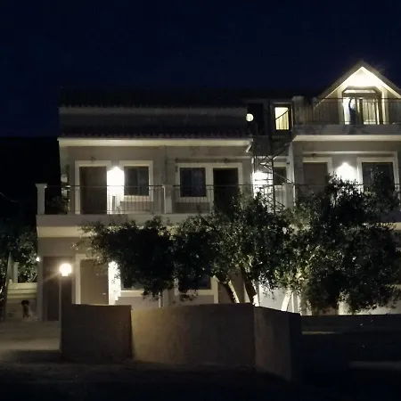 Ta Didymakia Apartments. Apartment *
